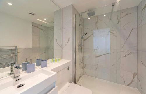 Contemporary & Bright 1 Bed Apartment in Gravesend - Foto 4