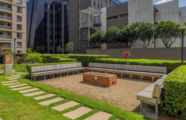 Luxury Apartments West Point Sandton - Photo 42