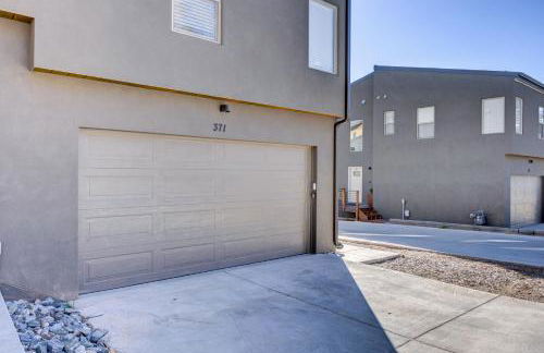 Bright & Spacious Modern Home, Mountain Views, Walk to Downtown - Foto 32