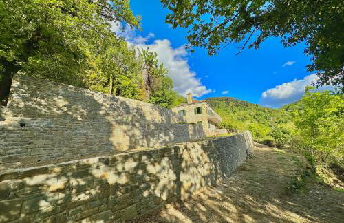 Waterfall Kataraktis Vatatsi - Foto 31