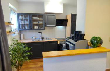 Large Central Apartment - MODERN & Fully Equipped - near fair - Photo 4