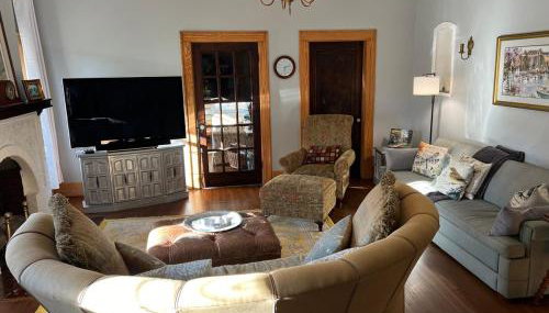 City Cottage on Main Street In North GA - Foto 3