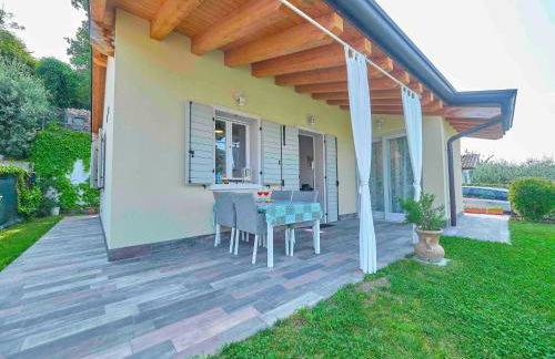 Holiday Home Schönes Ferienhaus Villetta Batik by Interhome - Foto 1