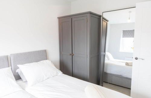 Bensons Hill - Stylish 2-Bed Home with Garden & Parking - Foto 27
