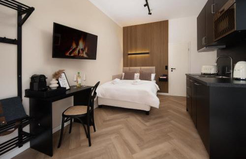 ROOMS Bremen -Super Zentrale Studio-Apartments HBF-Messe-ÖVB Arena-City - Foto 2