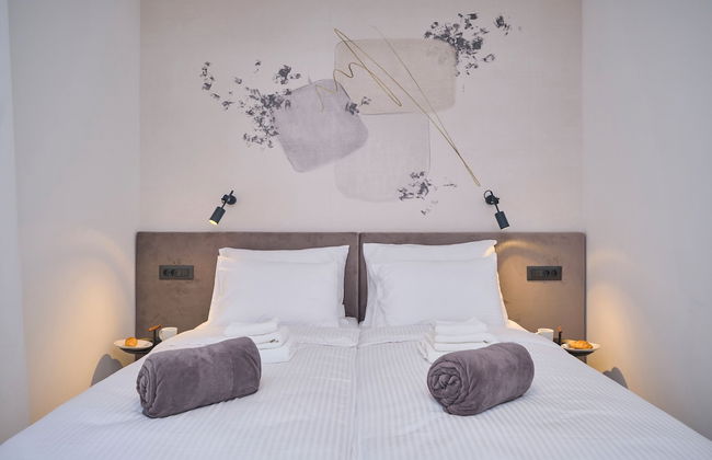 Point of Life 1 by Litto - Photo 5