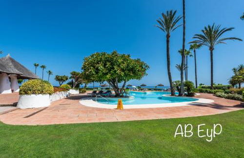 Alcazaba Beach Apartment - Photo 31