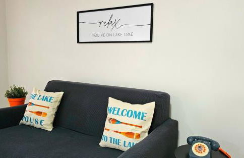 Stunning Lake views with King beds for HPU, Furniture Market, Greensboro, Winston - Photo 15