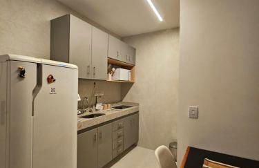 Studio para até 3 pessoas no centro de Belém, com vaga e psicina - Photo 15