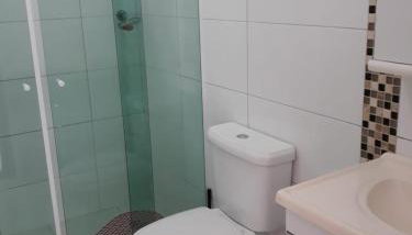 Bertioga - Casa para temporada com piscina, acomoda até 15 pessoas - Foto 5