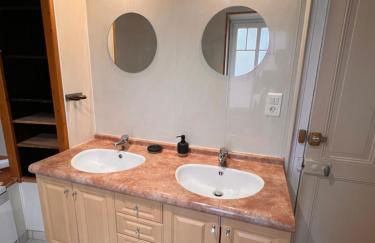 Appartement centre-ville très spacieux avec 4 chambres - Foto 8