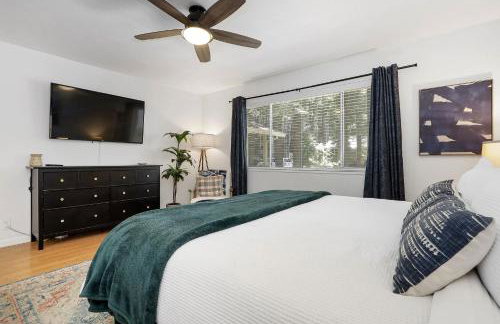 Home in the Pines - Apple Hill - Dog Friendly - Snow Nearby - Foto 13