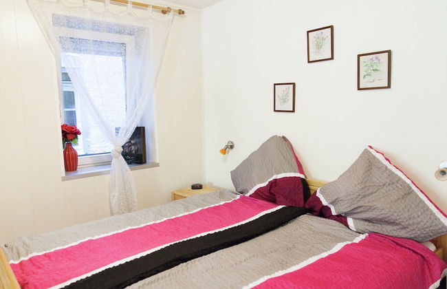 Spacious Holiday Home in Briedel Near River Mosel - Foto 7