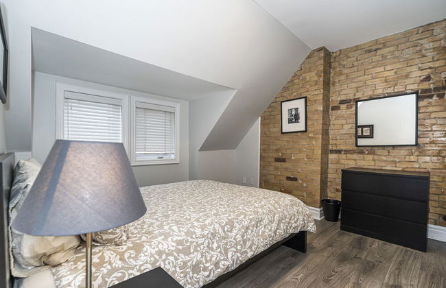 St Annes Suites - Photo 14