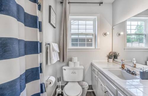 Fenced Yard Centrally Located-Parkway Village Pad - Foto 6