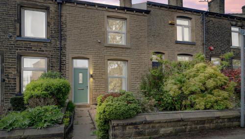 Luxury 2 Bed House in Lindley Huddersfield 2 mins from HRI 5 mins from Town Centre and M62 - Foto 5