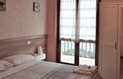 Sun Paradise Mountain Lake Iseo Hospitality - Photo 11