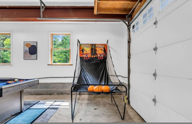 Fall Family Oasis Fireplace Theater and Games - Foto 14