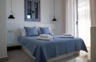 Kotinos Luxury Suites - Photo 19