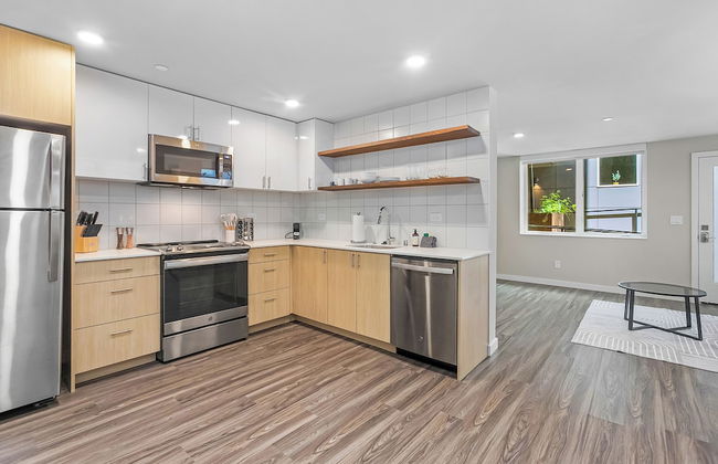 Dancing Wings Retreat Walker Paradise - Photo 7