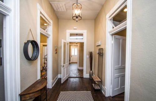 Restored Historic 2br/1.5ba House Near Downtown - Foto 54