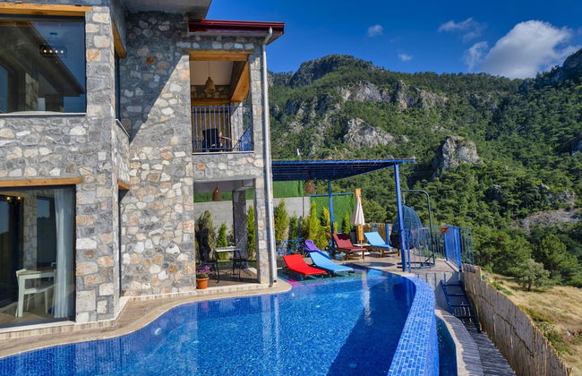 Villa Pine Private Located in a Quiet and Picturesque Location - Photo 16