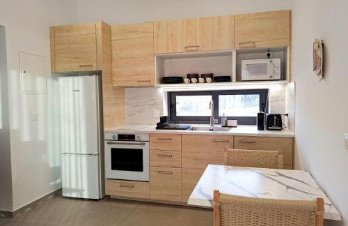 Aphrodite Luxury Suites, Private Heated Pool & Jacuzzi -Romantic Escape for Couples - Photo 19