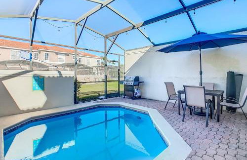 Cozy Townhouse with Private Pool in Kissimmee - Photo 1
