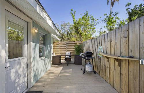 Cozy Near AMI Patio BBQ TV - Foto 2