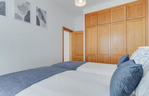 3B Villa Heated Pool Barbecue Games Room - Foto 20