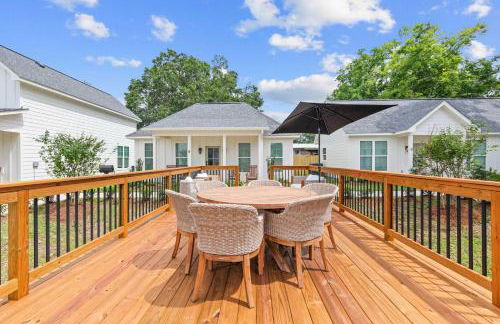 New Breezy Cottage - King Bed - Mini-Golf - Park - Foto 33