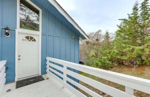 2 Mi to Lake Arrowhead! Mtn-View Hideaway with Deck - Foto 29