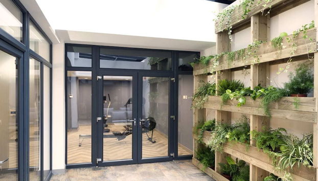 The Walls - Foto 2, Entrada interior