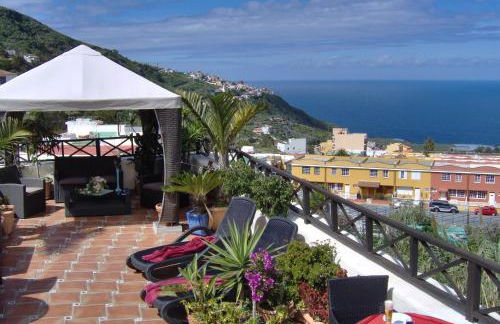 Apartment mit kleiner Innenhof-Terrasse im mediterranen Stil - Foto 16