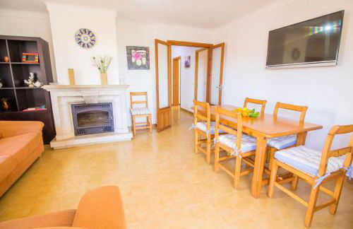 Bonito Chalet con WiFi muy cerca del mar - Photo 14