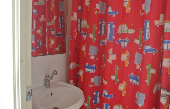 Comfy Studio - Photo 25