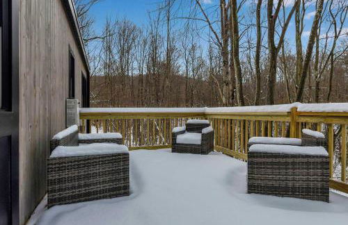 Modern Tiny Home Wraparound Deck - Foto 32