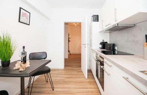 Artful Stay for 4 - Photo 18