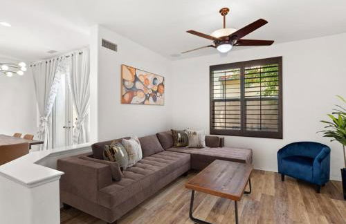 Irvine Inn Love - Lovely Furnished 3-bed Home in Woodbury - Foto 4