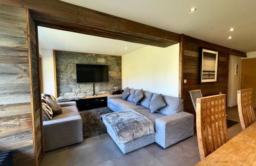 Ski in-Ski out! Spacious & Stylish Apartment for 8 in the heart of Lavachet - Foto 6