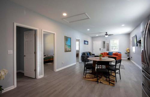 4 Min to Downtown - 11 to Elon - Washer and Dryer - Foto 15