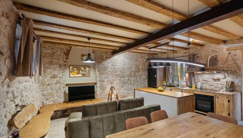 Mala kuća od soli - Foto 2