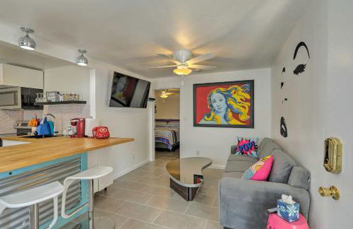 Trendy Apt on Route 66 - Near Standin on a Corner - Photo 1