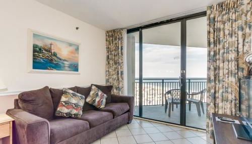 Scenic Views from the balcony at Ocean Forest Plaza Condos - Foto 4