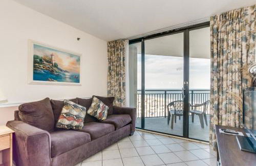 Scenic Views from the balcony at Ocean Forest Plaza Condos - Foto 4