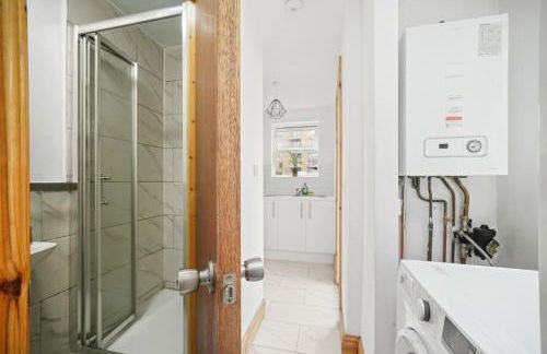 Famous Brick Lane - 1 Bed London Flat with Large Patio - Perfect for long stays - Foto 6