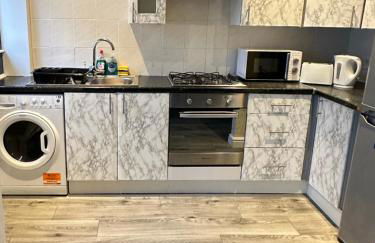 The comfort House - Cosy 3 Bedroom house - Foto 6