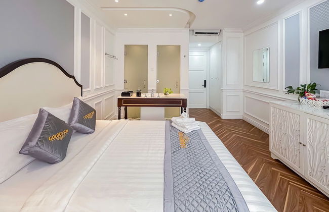 Diamond Boutique Hotel - Photo 14