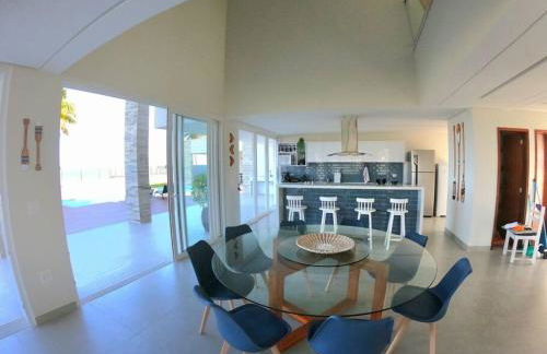 Piscina aquecida, 5 suítes e pé na areia com vista espetacular!! - Photo 79