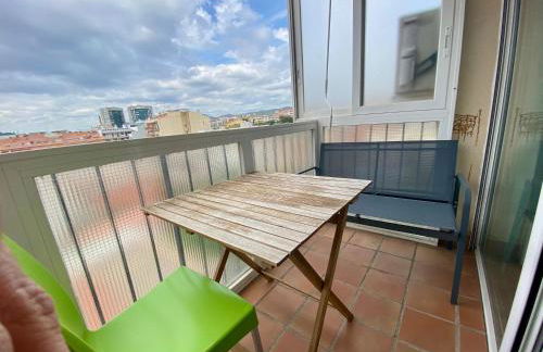 Big Family Terrassa Parking and noise free - Photo 1